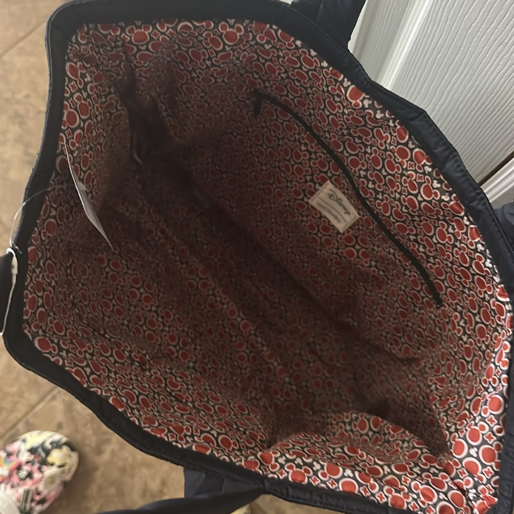 Disney Vera Bradley Mickey Mouse Original Tote Bag Moonless Night Mouse Ears NWT - Picture 3 of 3